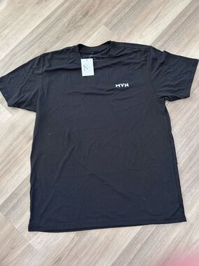 MVN Black Short-Sleeve Crew Neck T-Shirt